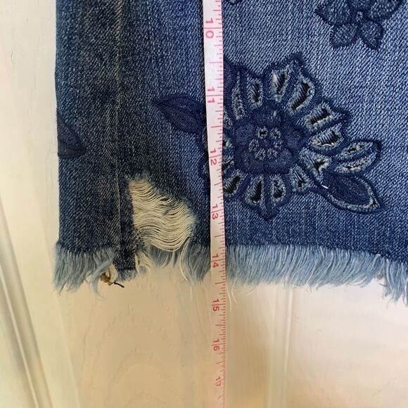 American Eagle Raw Hem Distressed Jean Skirt - Picture 5 of 6